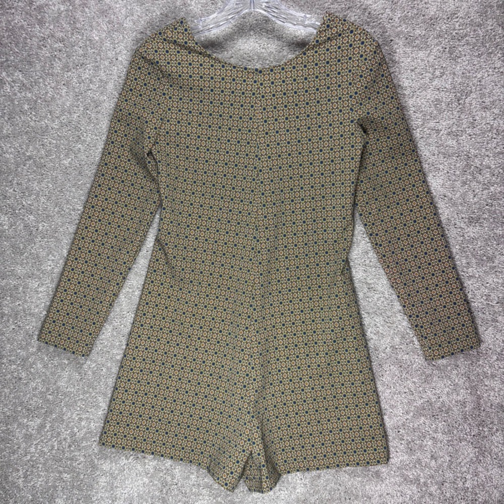 Zara Women Yellow Geometric Medallion Open Tie Back Long Sleeve Romper 516 ZIN